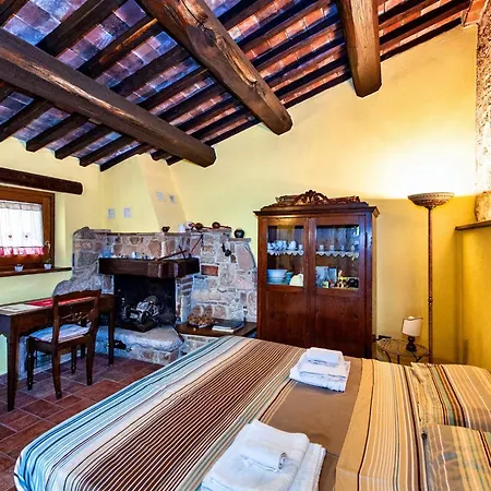 Rustico Dell'aia D'alto 別荘 *